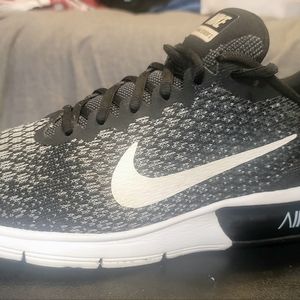 Air Max Sequent 2 'Black Dark Grey'